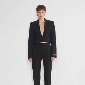 Aritzia Arbus Cropped Blazer Size 8 New
